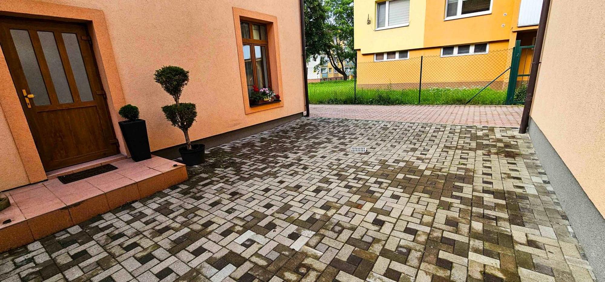 Garni Hotel Tatramonti Poprad Luaran gambar