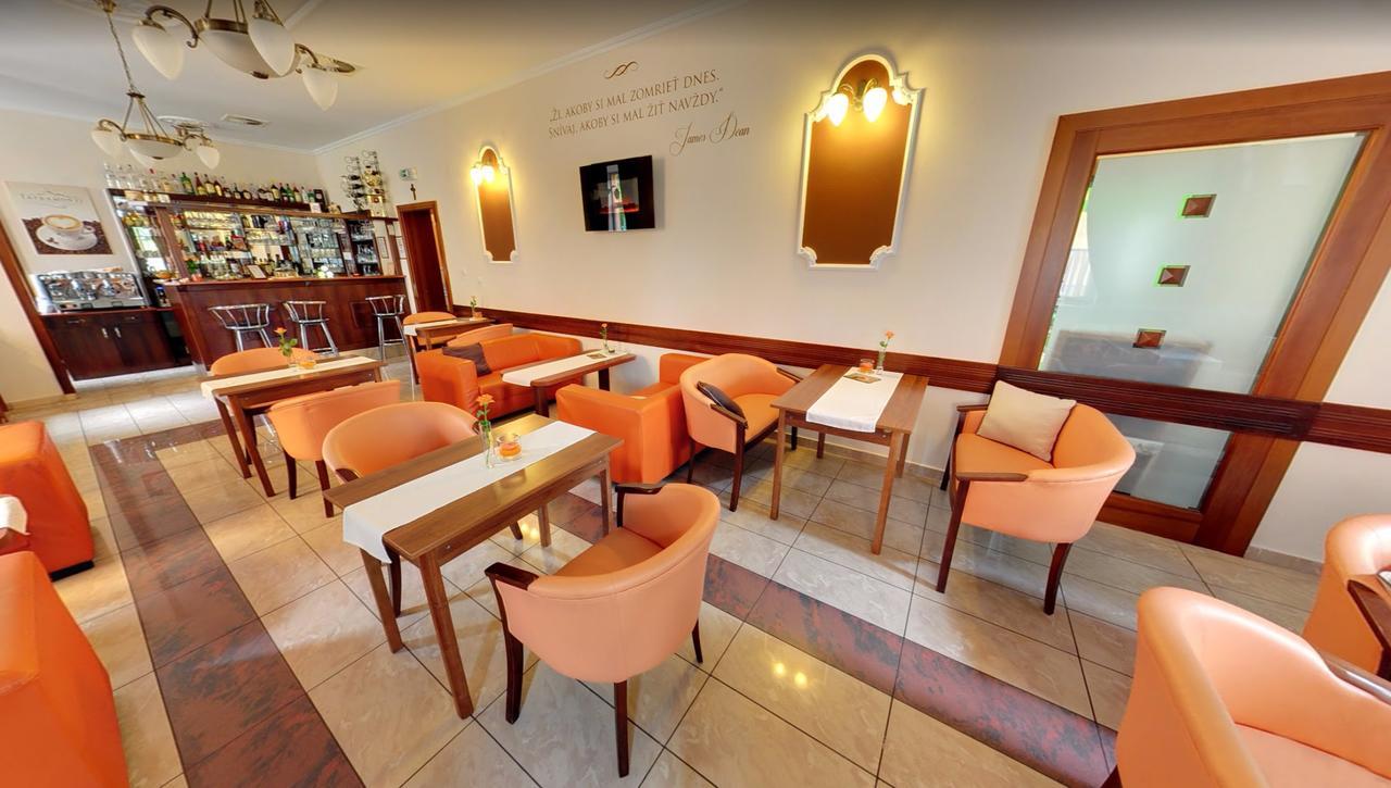 Garni Hotel Tatramonti Poprad Luaran gambar