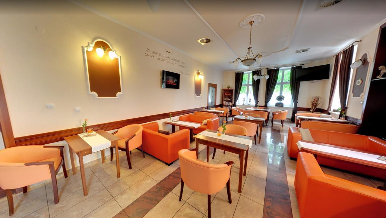 Garni Hotel Tatramonti Poprad Luaran gambar