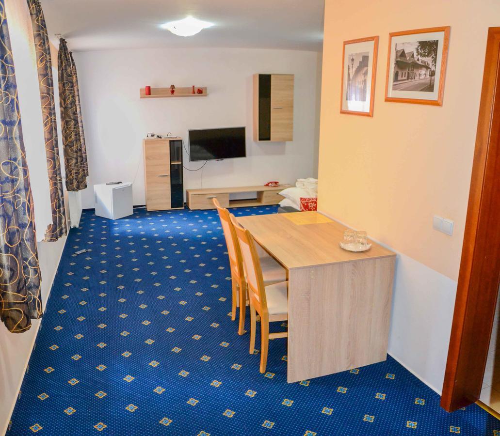 Garni Hotel Tatramonti Poprad Luaran gambar