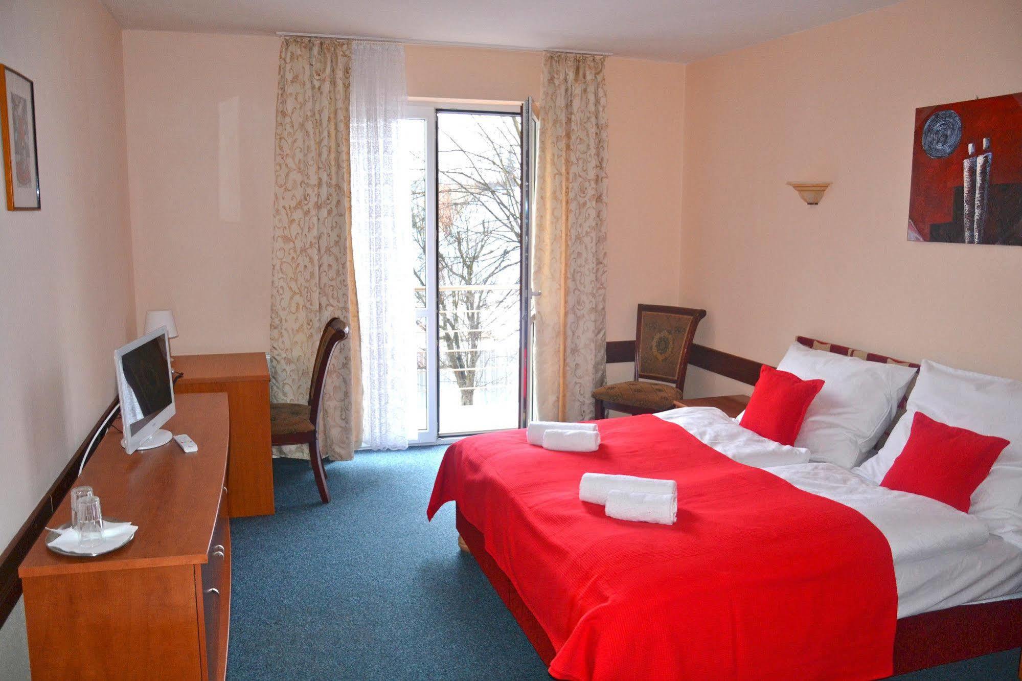 Garni Hotel Tatramonti Poprad Luaran gambar
