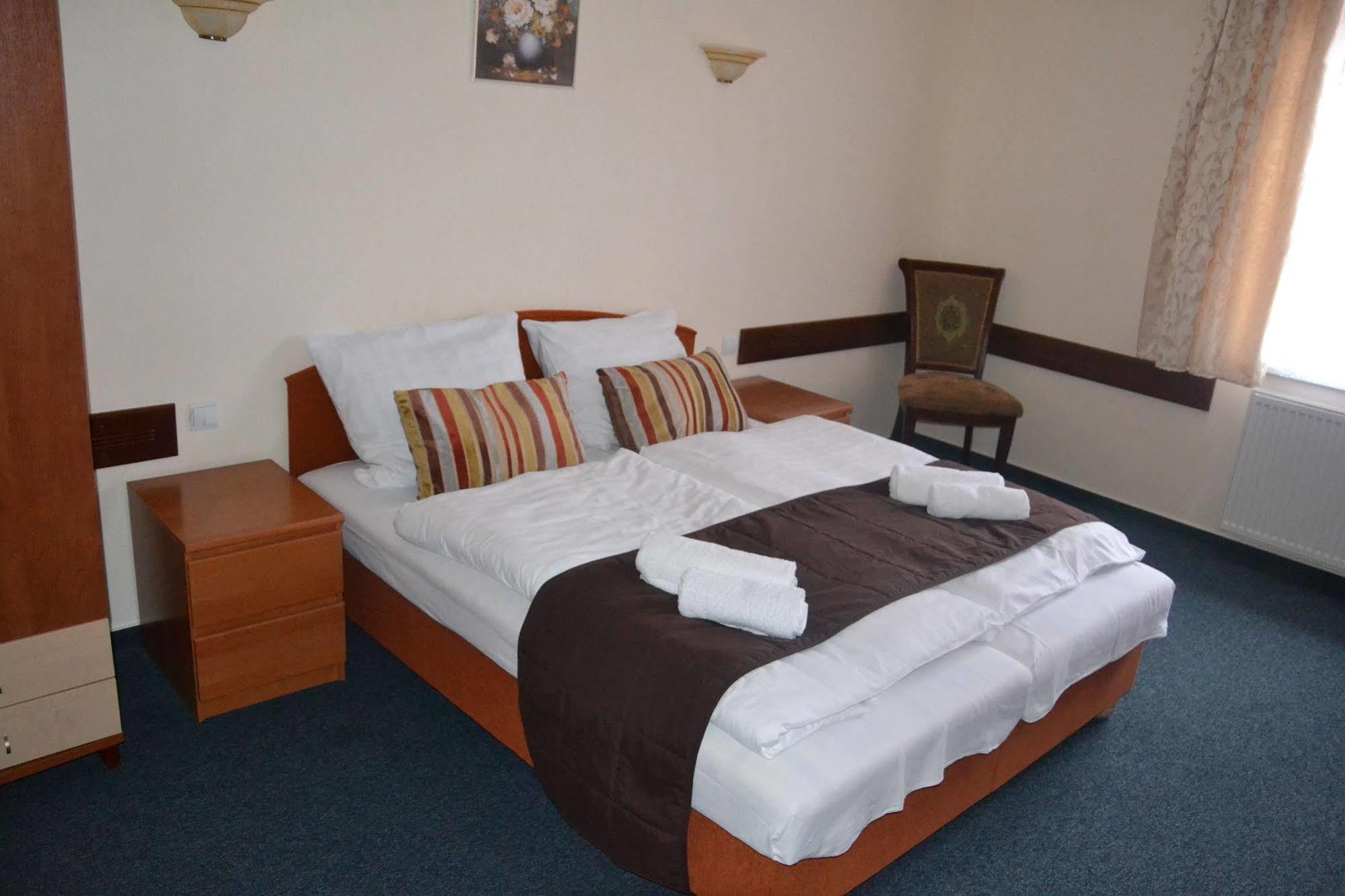 Garni Hotel Tatramonti Poprad Luaran gambar