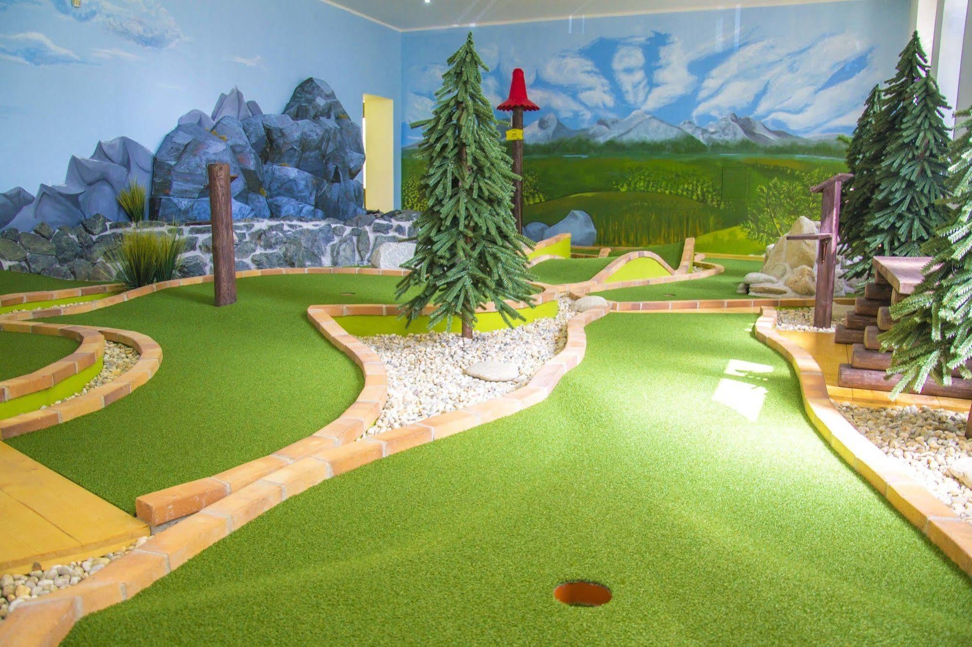 Garni Hotel Tatramonti Poprad Luaran gambar