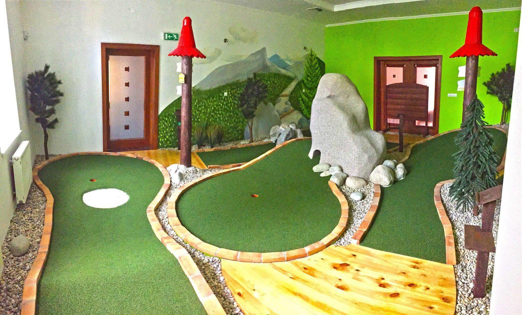 Garni Hotel Tatramonti Poprad Luaran gambar